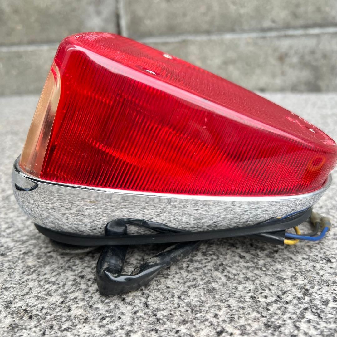 ドラッグスタークラシック400 純正テールランプ　ヤマハ　YAMAHA 送料込み