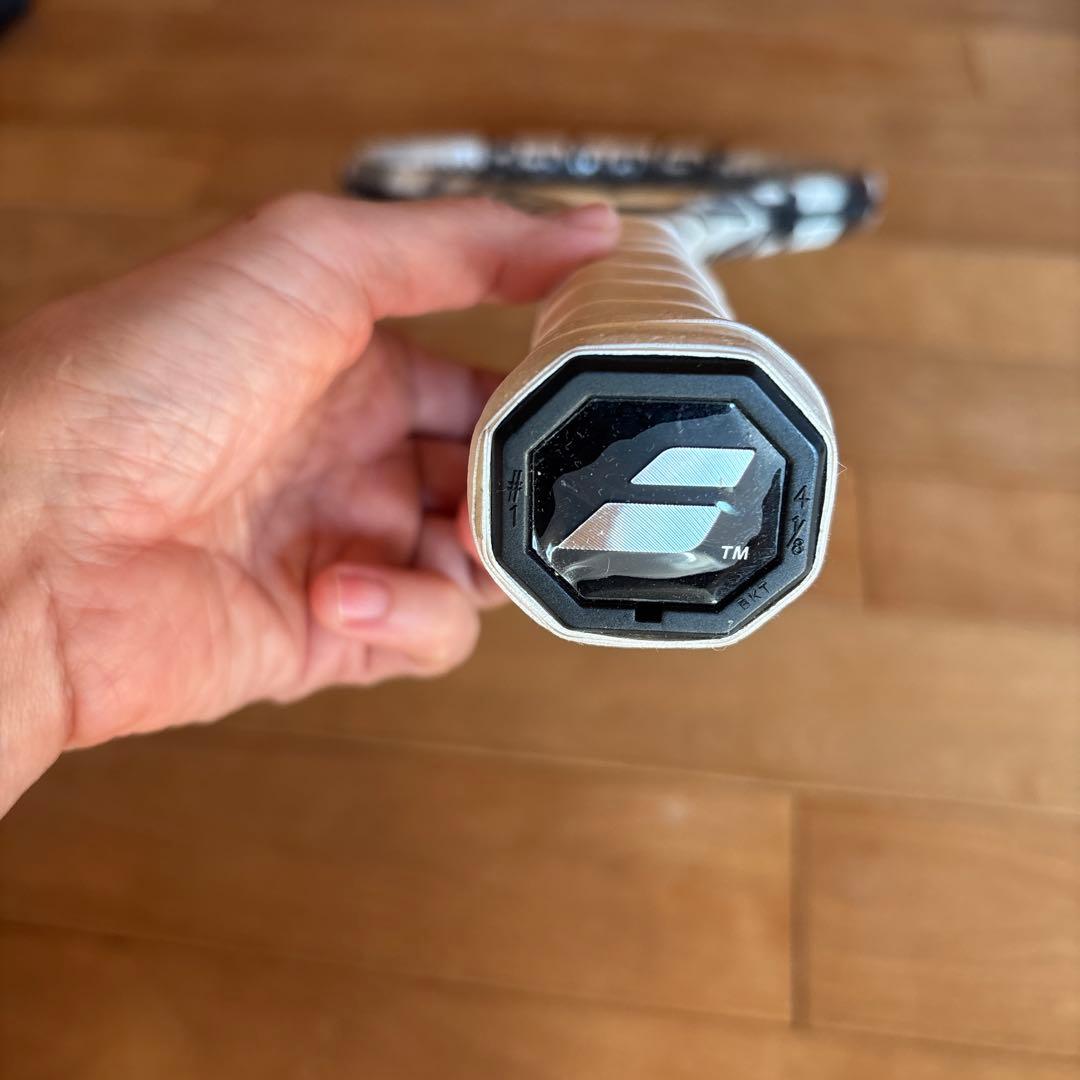美品　Pure Drive Wimbledon 2024 G1 テニスラケット
