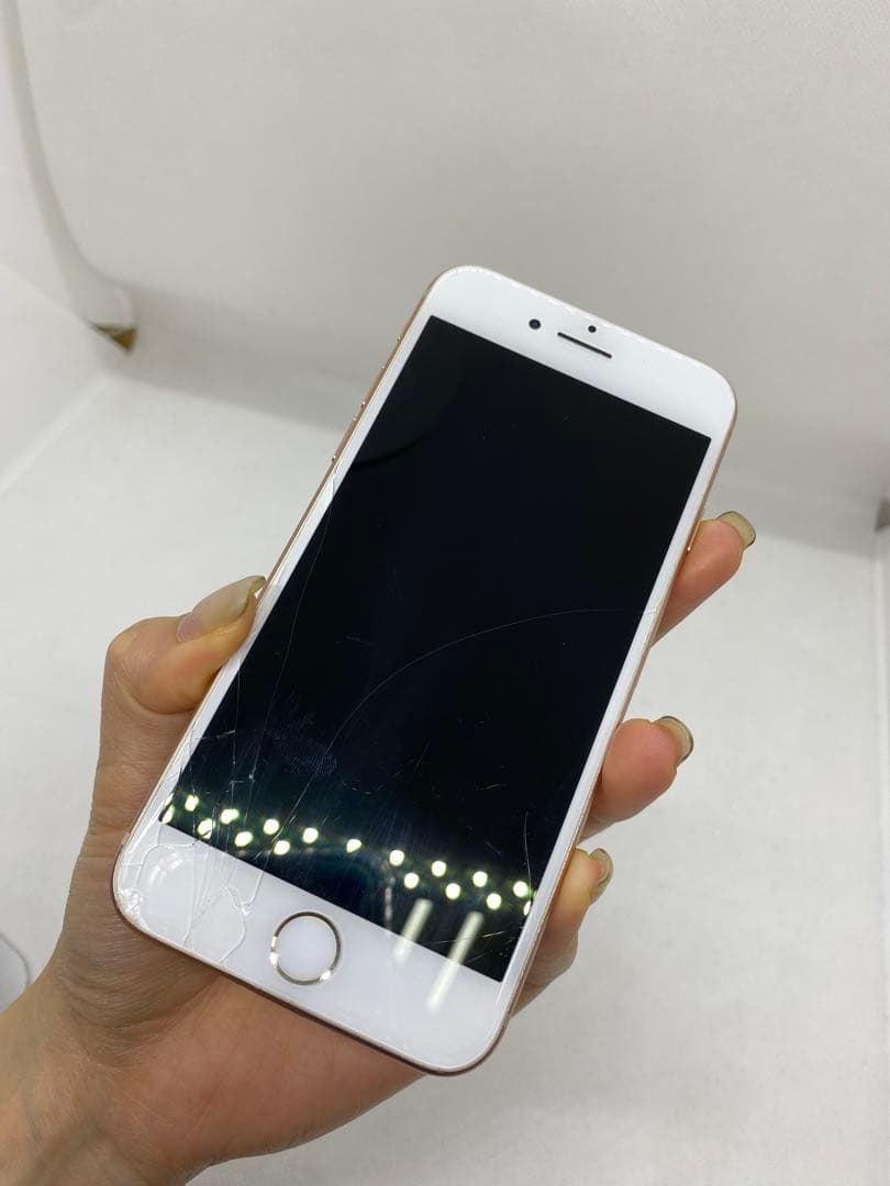 Iphone 8 64GB Simフリー　71729