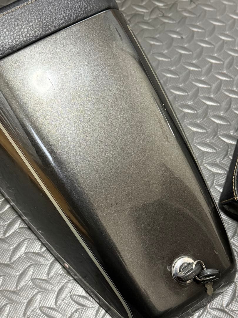 GB250 クラブマン黒レザーシートカバー