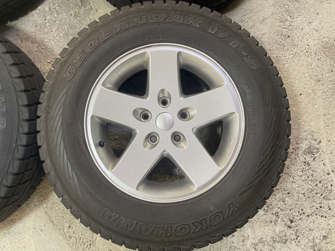 近隣格安配送❗️直接引取可 jeep純正ホイール 4本 スタッドレスタイヤ付