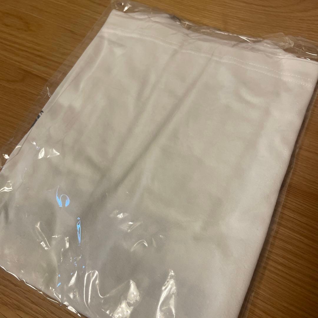 新品　BUMP OF CHICKEN strawberry TEE Sサイズ