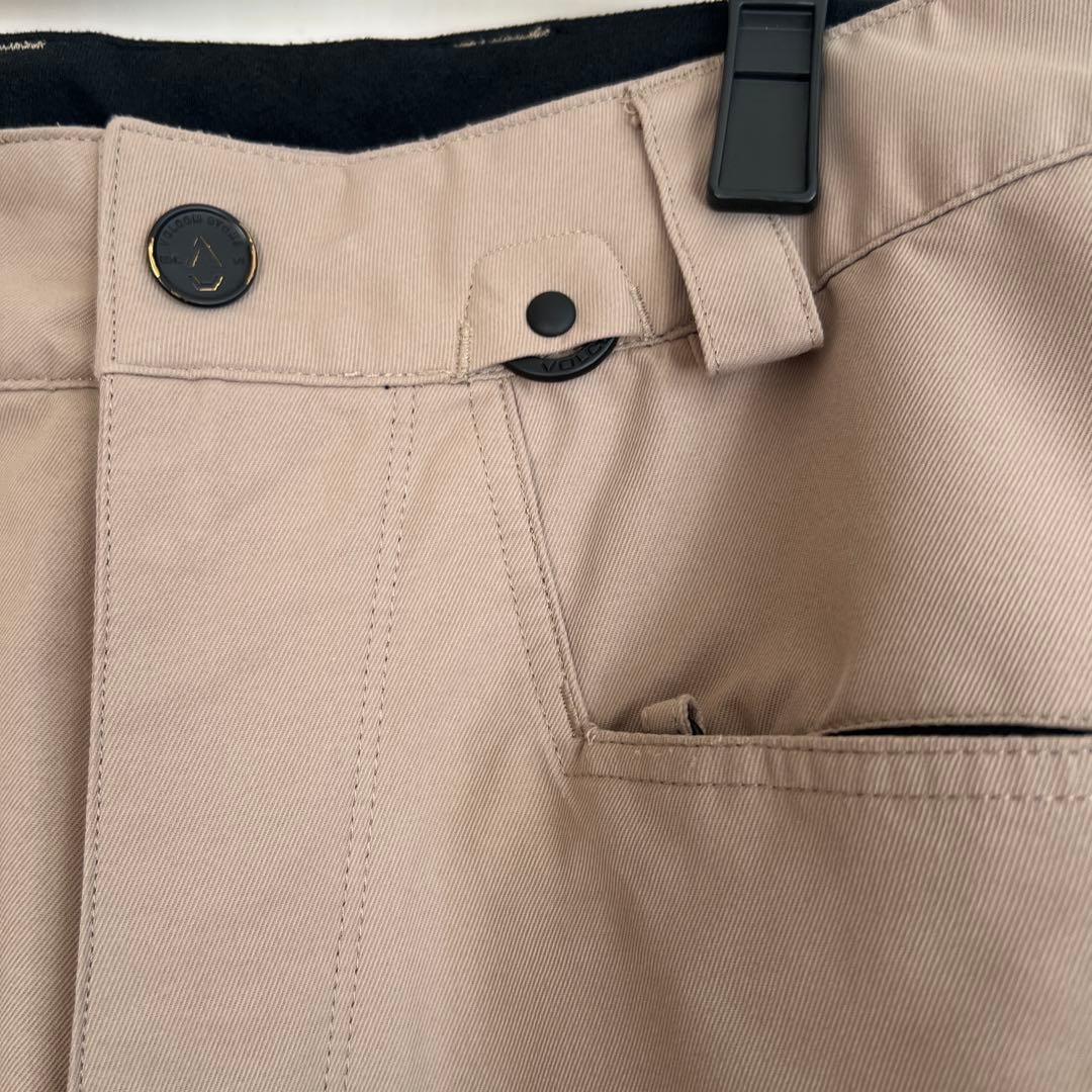専用けんずぅぃ様VOLCOM スノーボードパンツ ベージュ　M