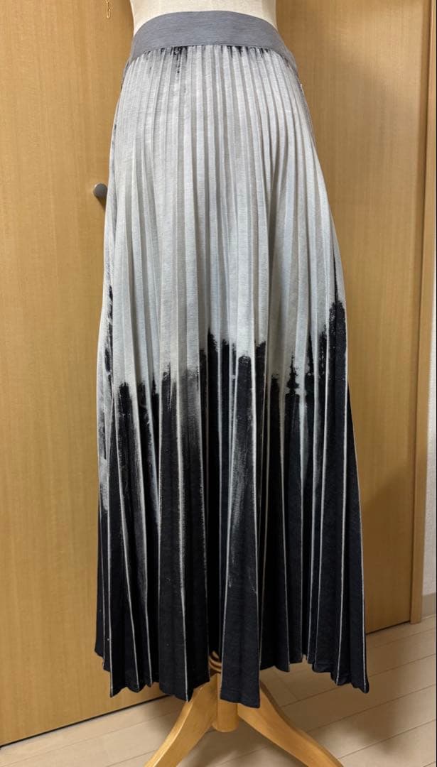 Ameri UNEVEN DYEING PLEATS SKIRT Sサイズ