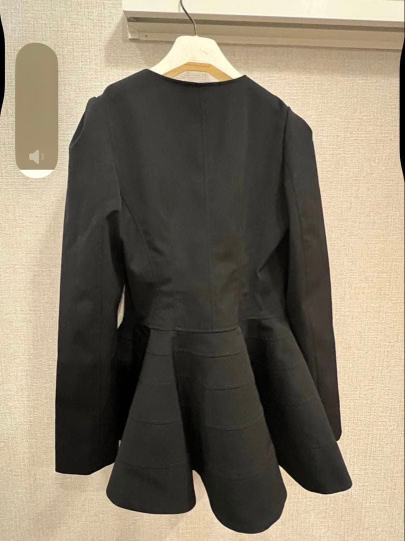 入学式　ブルレア　bluelea ペプラム　ジャケット　アウター　美品