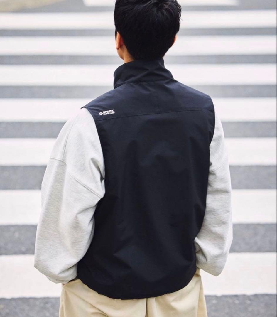 新品未開封　Lサイズ　+phenix GORE-TEX ベスト　ブラック