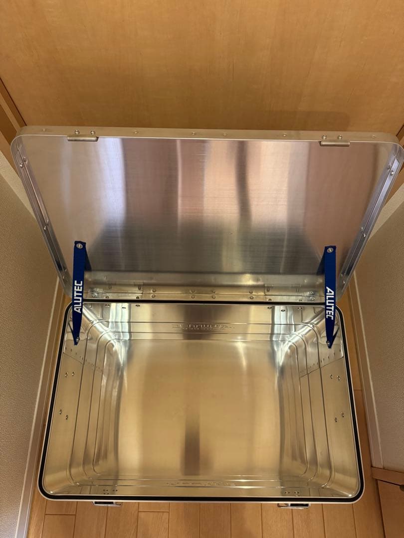 家具・インテリア ALUTEC ALUMINUM CONTAINER /CLASSIC 68L