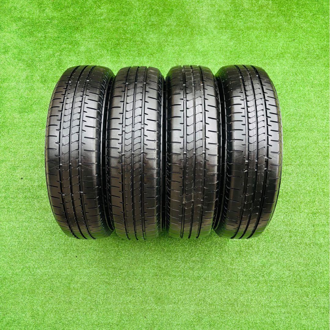 ほぼ新品 ブリヂストン ニューノ 165/70R14. 23年製タイヤ4本セット