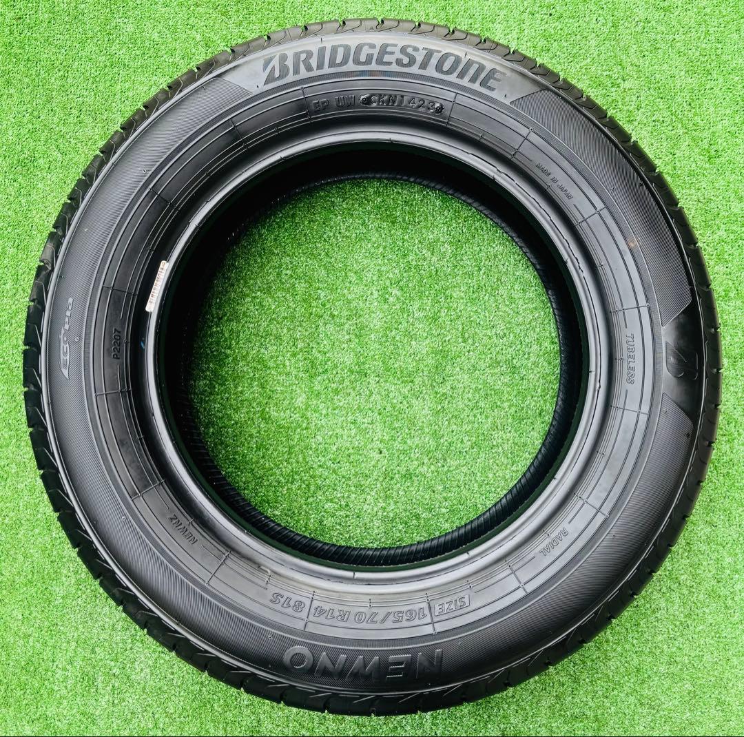 ほぼ新品 ブリヂストン ニューノ 165/70R14. 23年製タイヤ4本セット