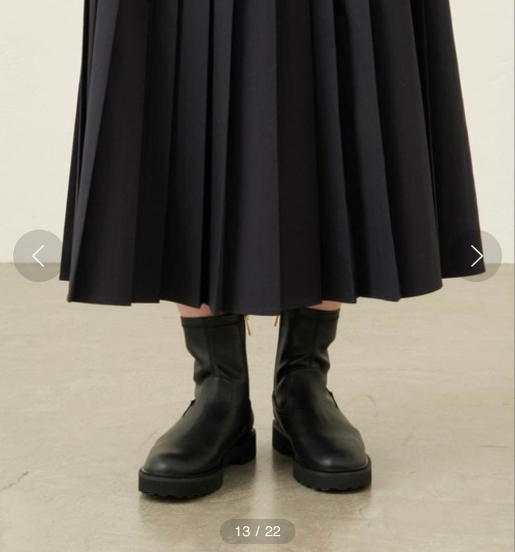 【極美品】LE TALON トラックソールフィットショートブーツ　LL ブラック