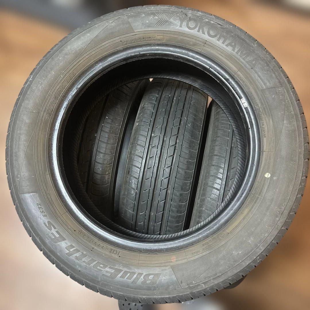 185/65R15(88S)ヨコハマ製 ブルーアースEs32
