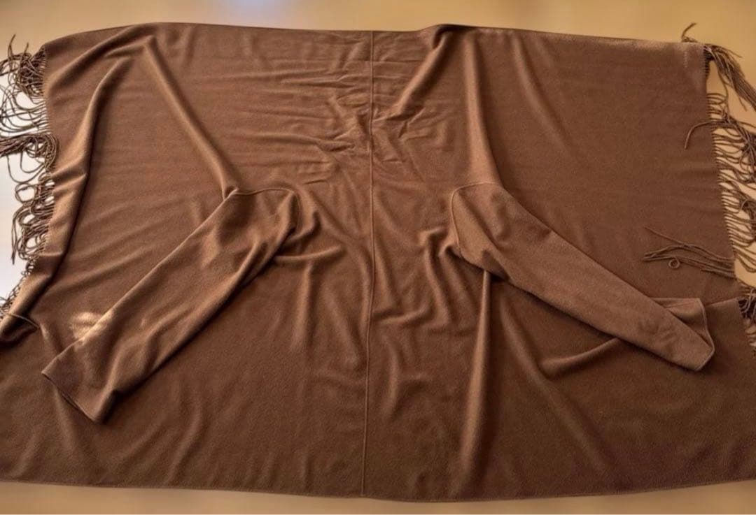 HERMES エルメス　ポンチョ　カシミヤ