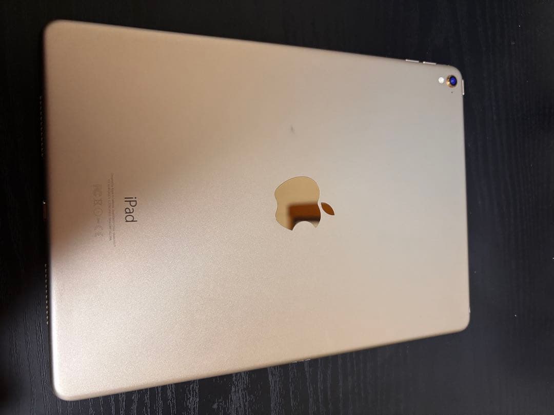 iPad Pro (9.7インチ) ゴールド 128GB