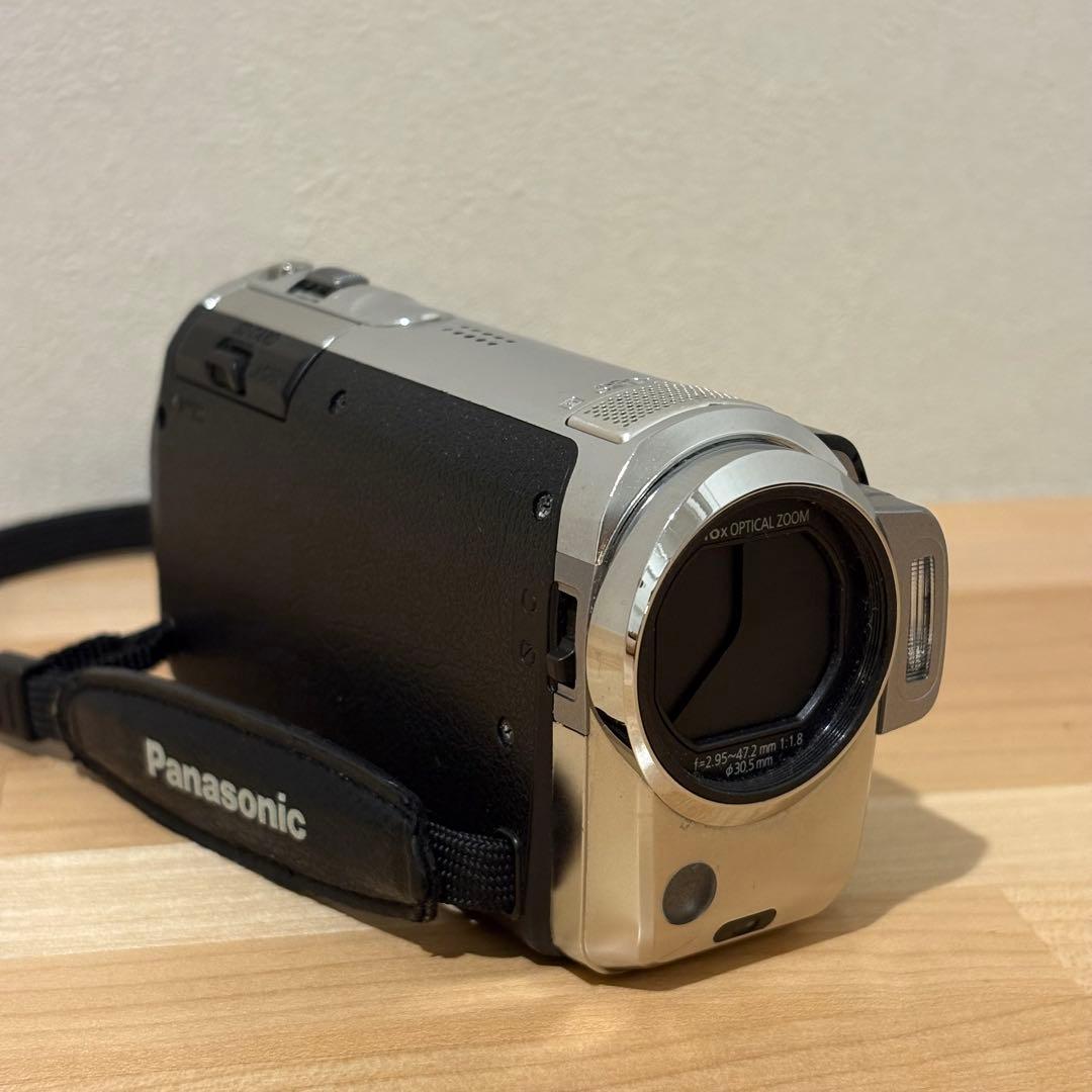 Panasonic HDC-TM30 ビデオカメラ