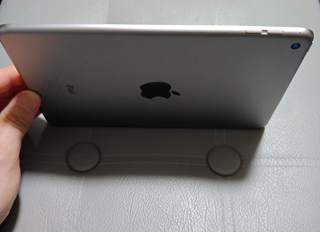 iPad本体 ipad mIni4 128GB