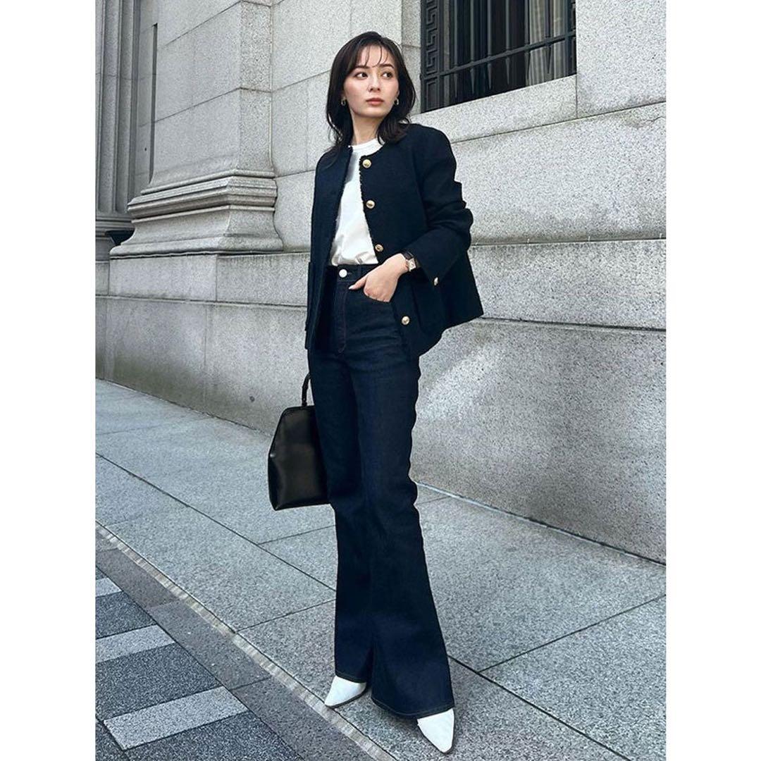 美品　anuans ツイードノーカラージャケット （NAVY）