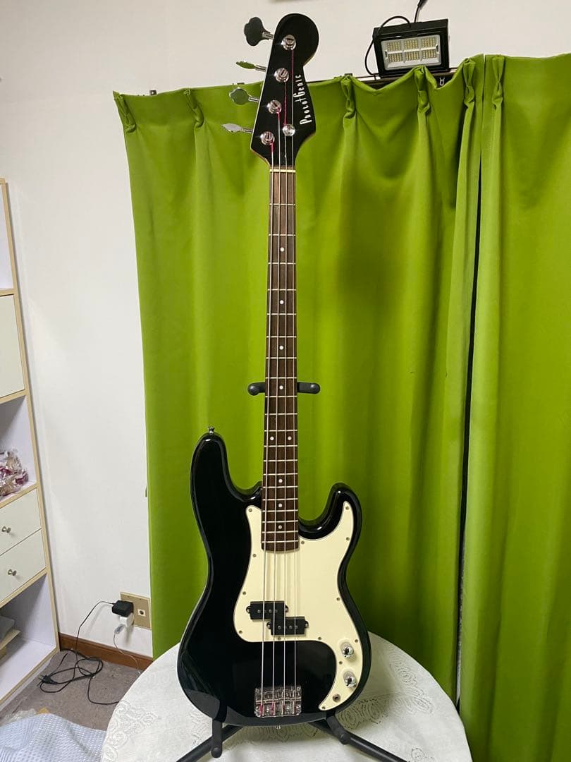 極上美品　Photogenic エレキベース PB240 SB 音出し良好！