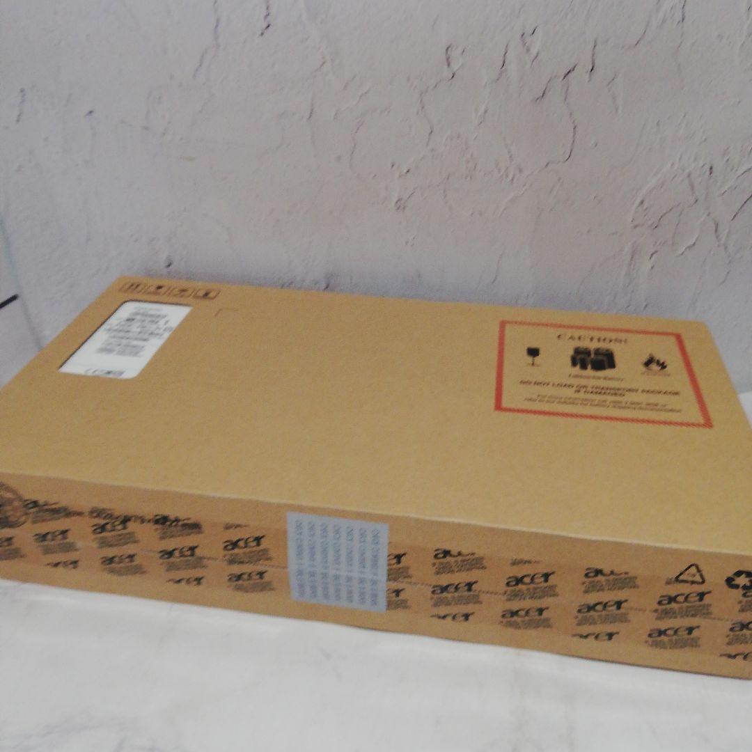 新品 acer エイサー ICONIA W700D ノートブックPC