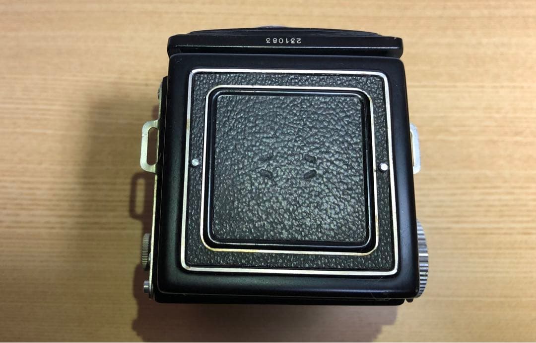 ☆Yashica Rookie 二眼レフカメラ　「動作確認済み」