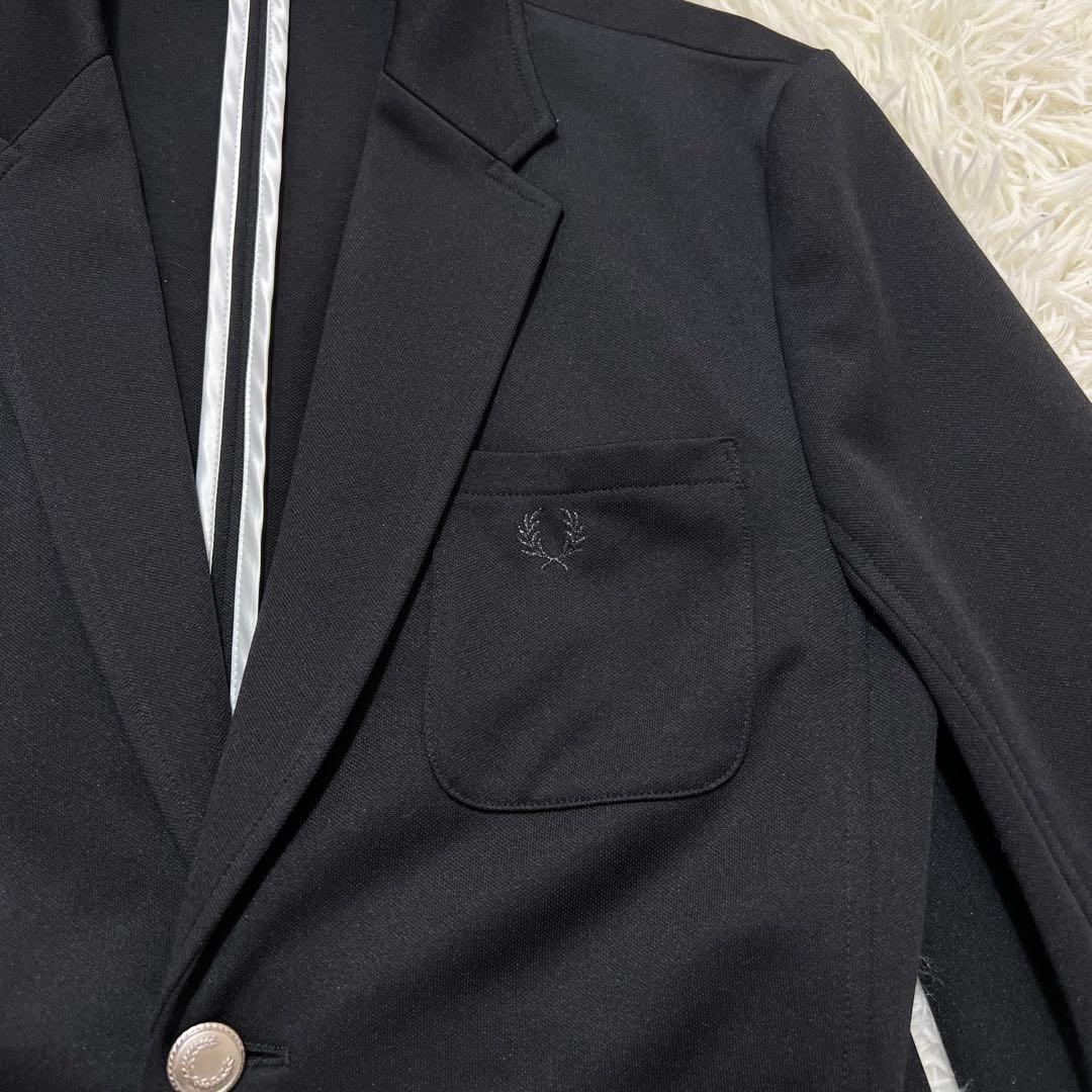 【美品】FRED PERRY テーラードジャケット　銀ボタン　伸縮　ブラック　L