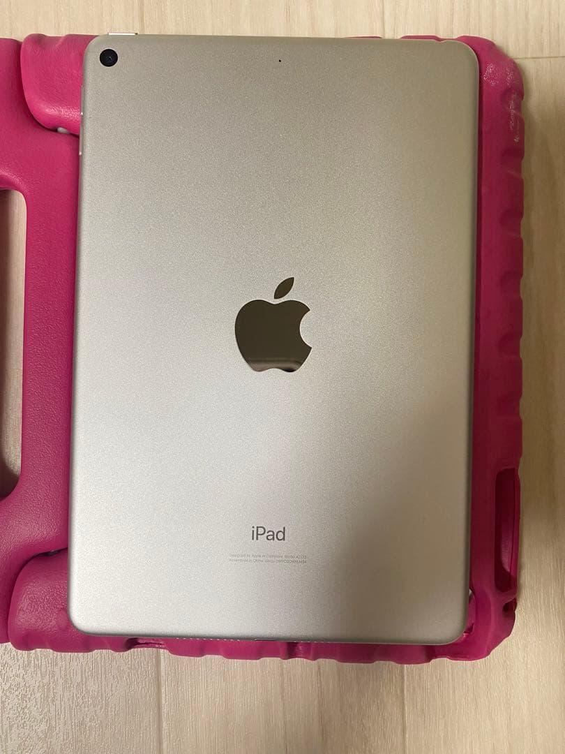 ピンク iPad ハンドル付きケース付き