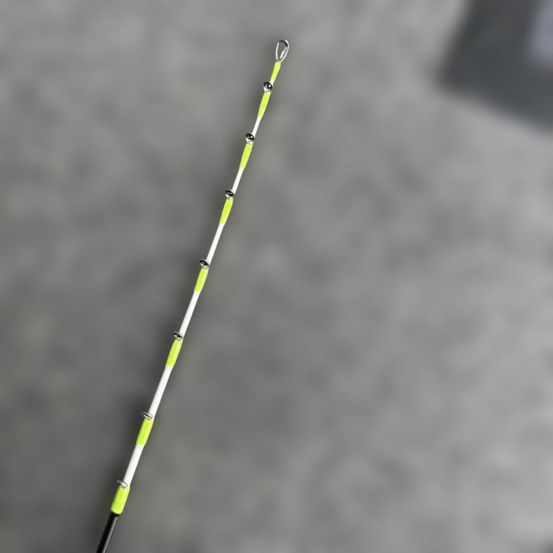 さ*き様 DAIWA　バサラ　１００竿付き