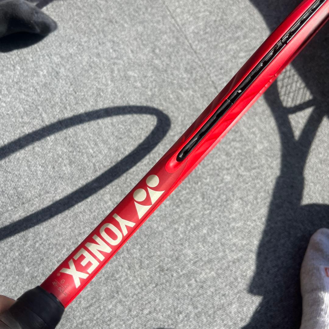 ヨネックス　YONEX ブイコア98 赤　レッド　希少 VCORE98
