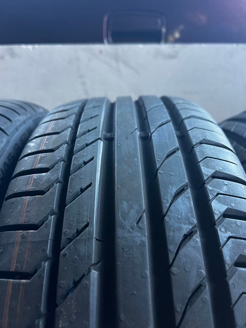 ほぼ新品　195/45R17 Continental SportContact5