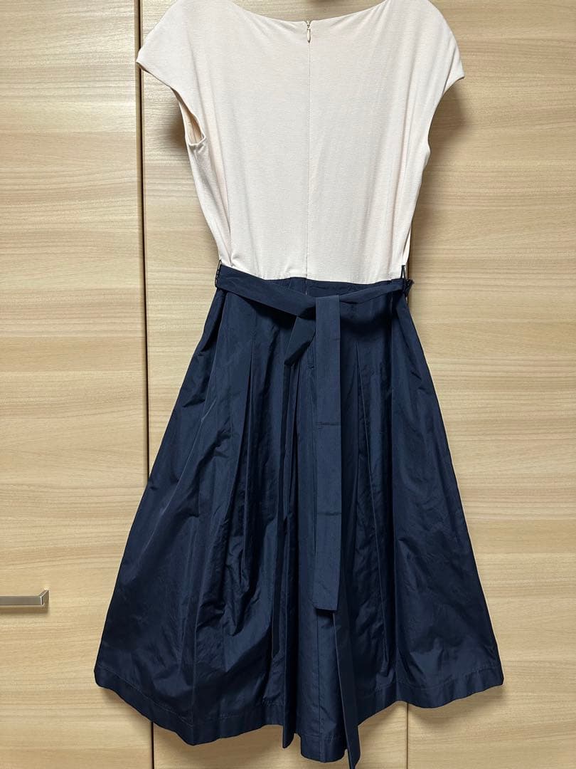 新品タグ付きMax Mara STUDIO ビスコース　ジャージー　ドレス　M