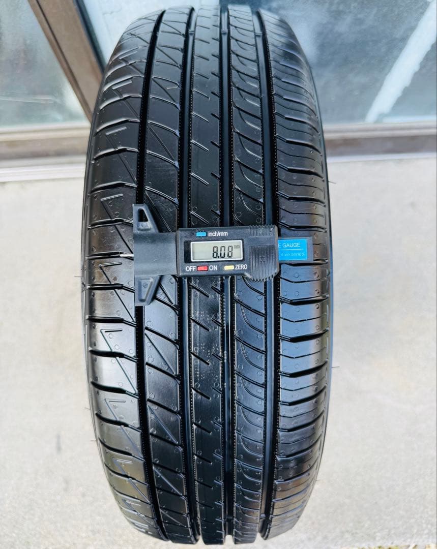 DUNLOP LE MANS V+ 175/65R14 82H 25年製