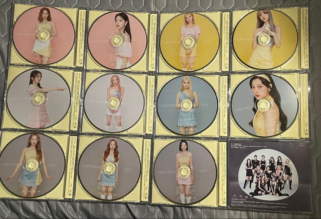 今月の少女　LOONA LUMINOUS CD 12形態セット