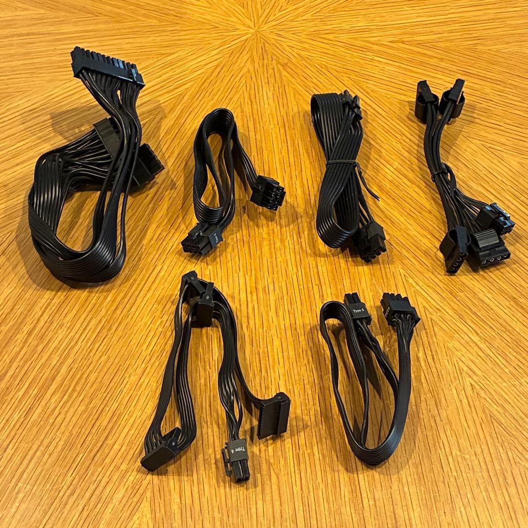 Corsair SF600 600W SFX 電源ユニット