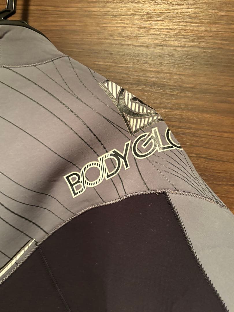 美品BODY GLOVE シーガル ウェットスー ML？