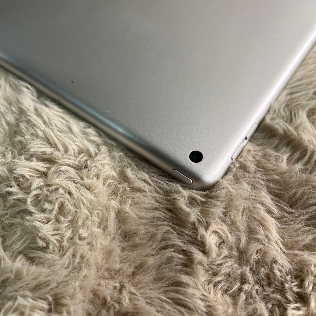 Apple iPad (第９世代) Wi-Fi 256GB シルバー