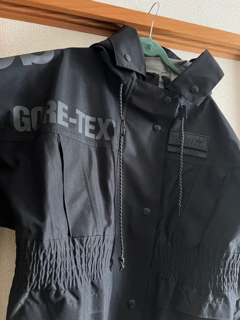 ジャケット・アウター ADIDAS BLUE VERSION GORE-TEX HK7251