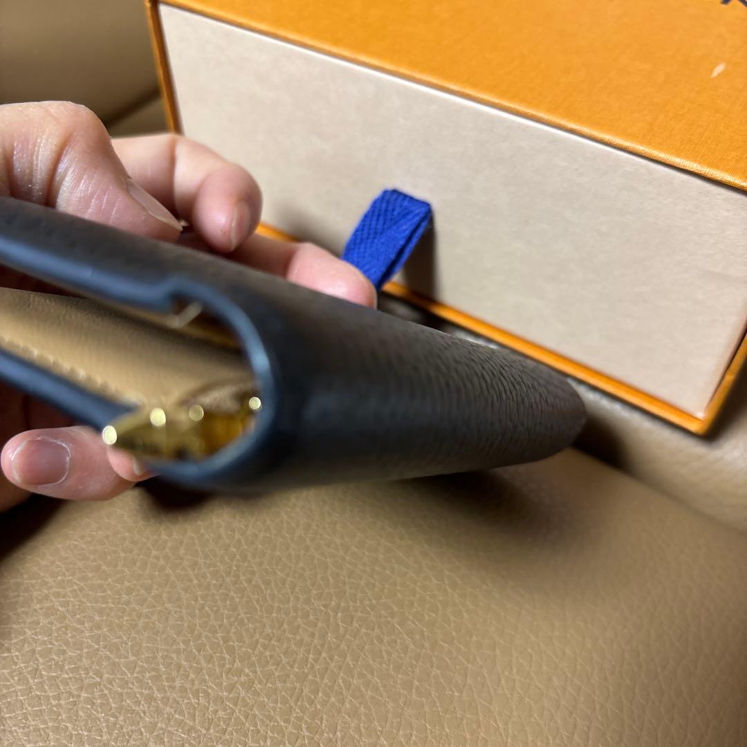 ルイヴィトン　LV ヴェルティカル ウォレット コンパクト　 VUITTON