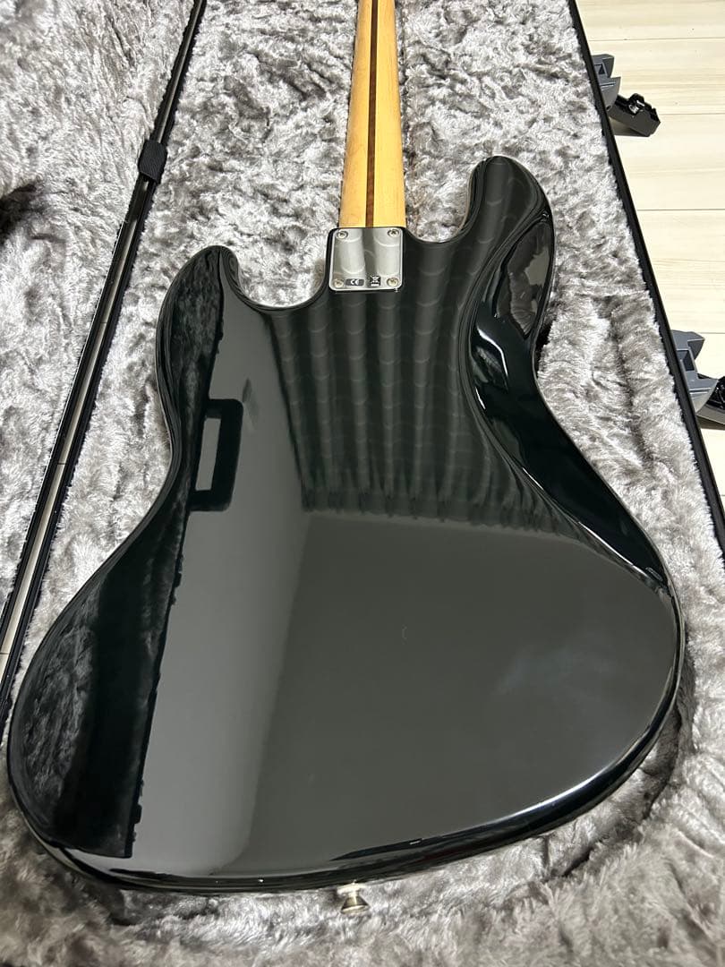 fender jazz bass 極美品　ネック指板ブラック化