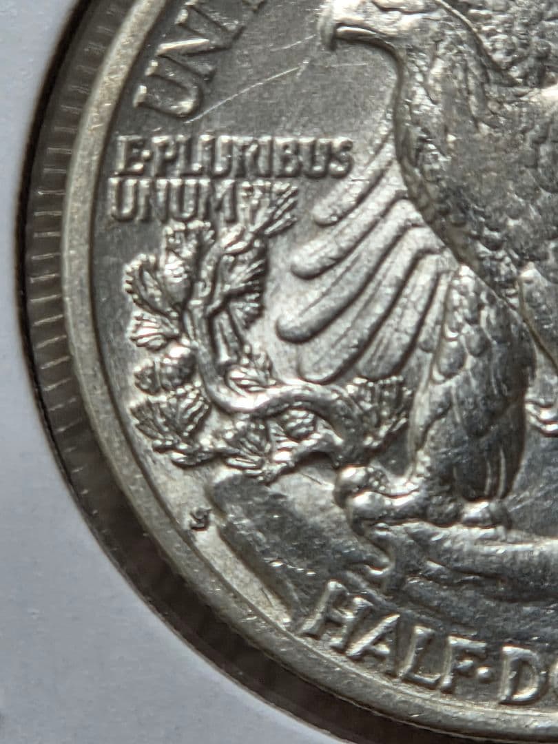 (稀少年号)アメリカ　ウォーキング リバティ 50セント銀貨　1933 S