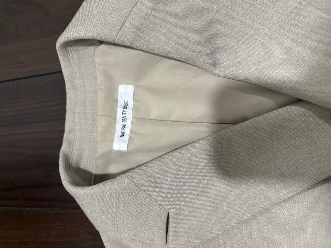 【美品】NATURAL BEAUTY BASIC ジャケット　ベージュ　M