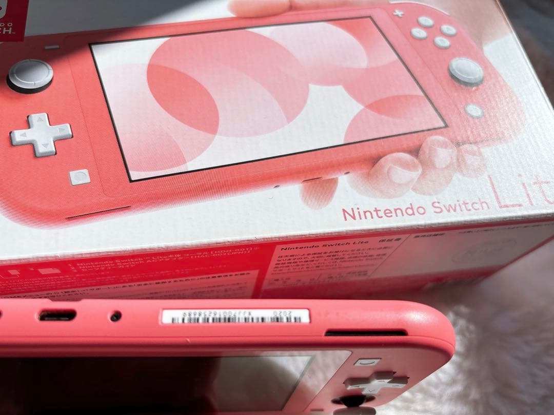 Nintendo Switch Lite ピンク 本体 充電器、箱付き
