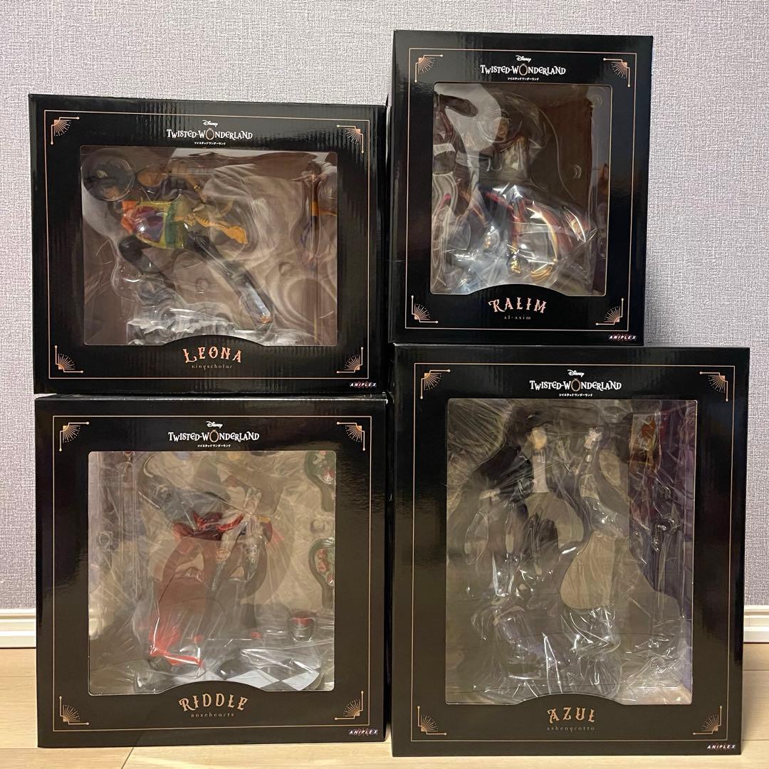 ツイステッドワンダーランド 1/8スケールフィギュア　セット販売