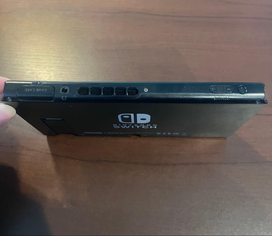 Nintendo Switch 本体(黒)