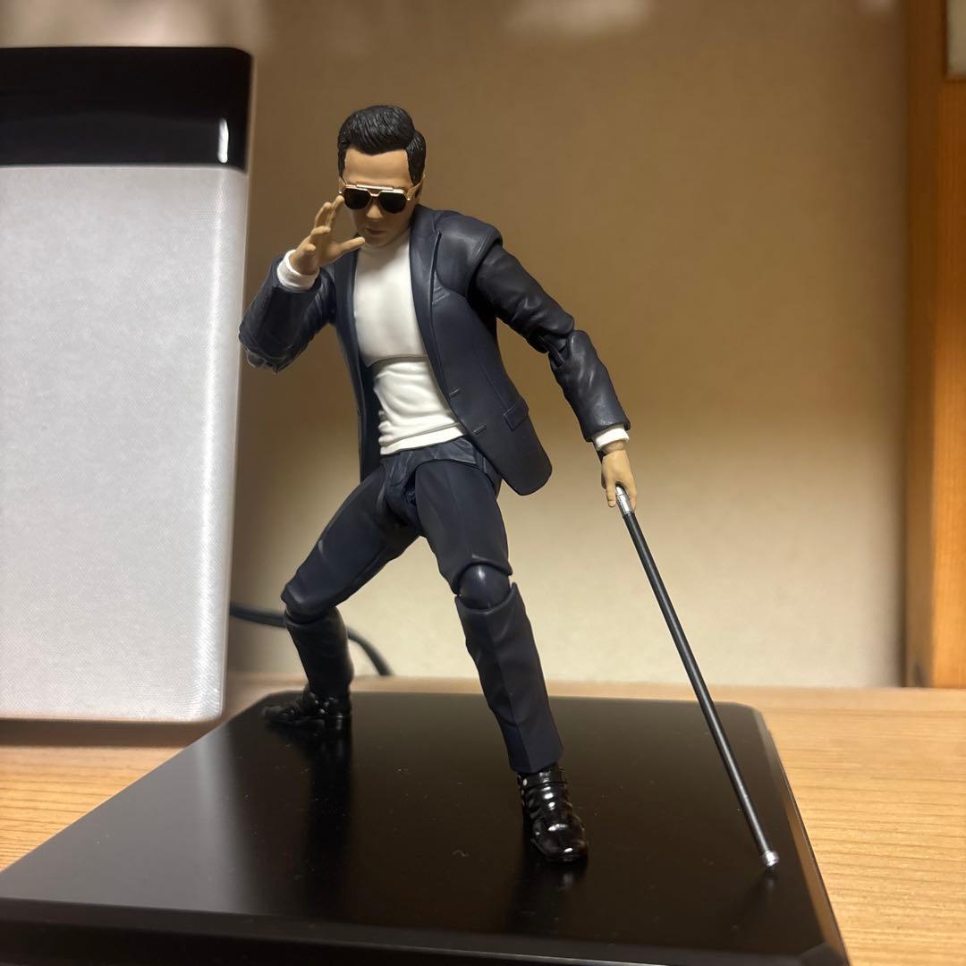 MAFEX ジョンウィック　チャプター4 ケインフィギュア