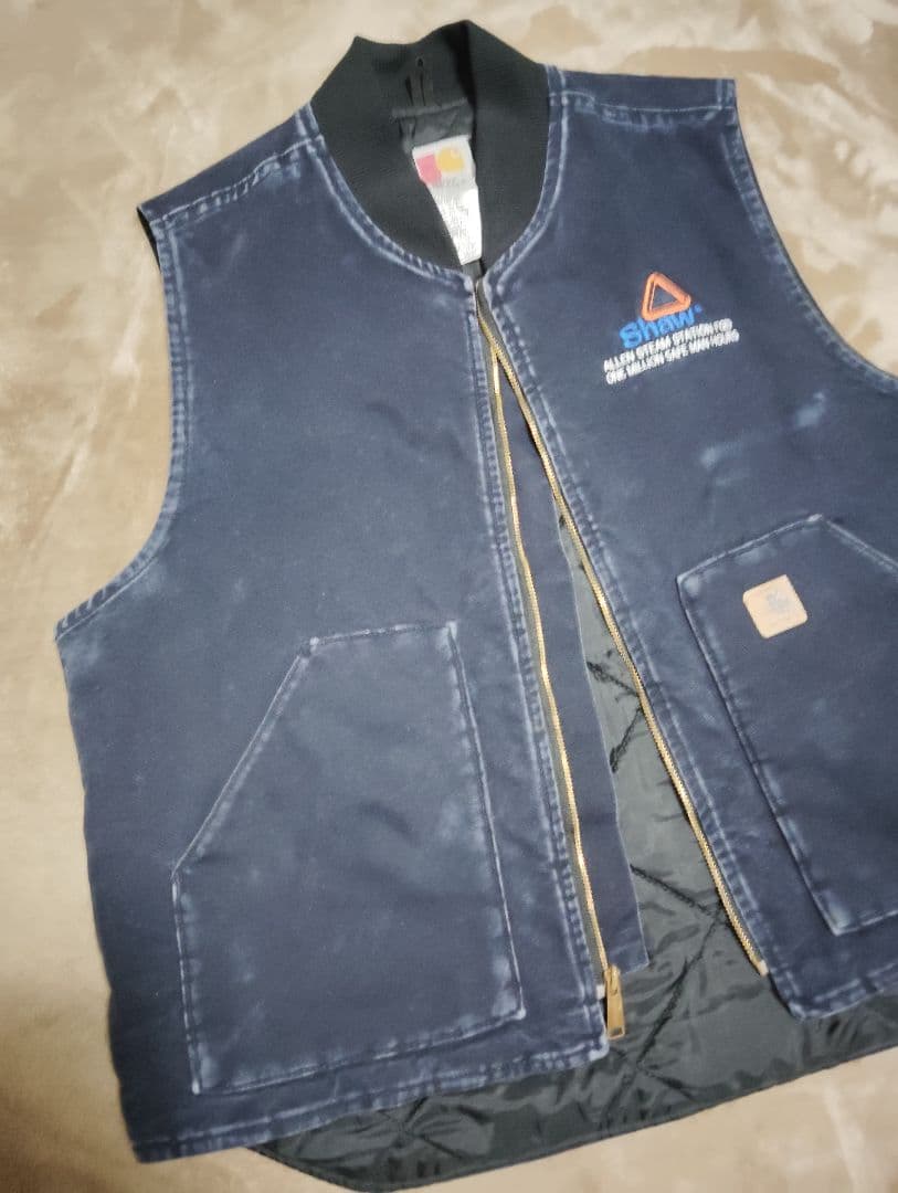 4日即決価格　値下げ不可　Carhartt 　ベスト　XL　メキシコ製