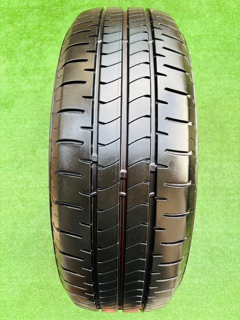 ほぼ新品ブリヂストン ニューノ 215/60R17. 24年製23週目タイヤ4本