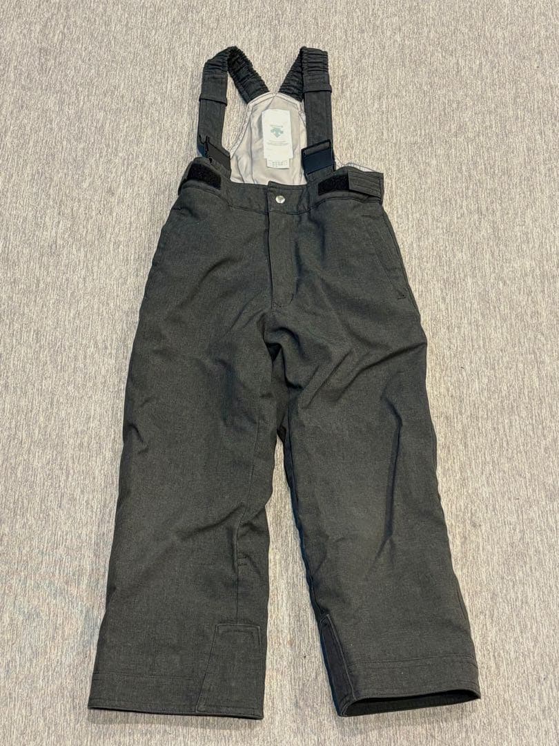⚫︎専用です美品⭐︎DESCENTE⭐︎110 デサントスキーウェア上下セット黄色水色