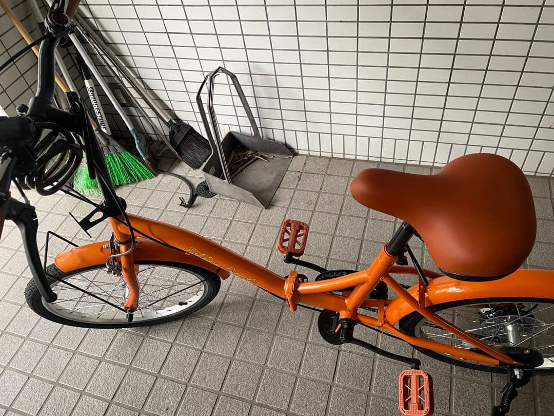 オレンジ 折りたたみ自転車