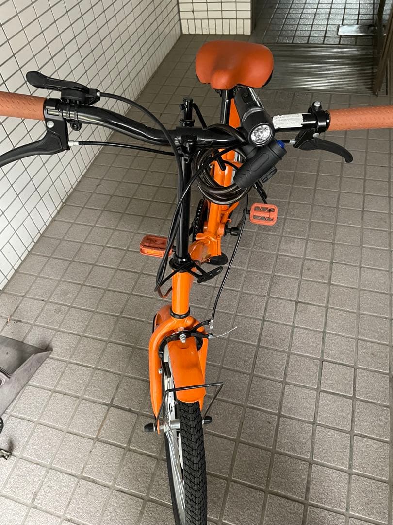 オレンジ 折りたたみ自転車