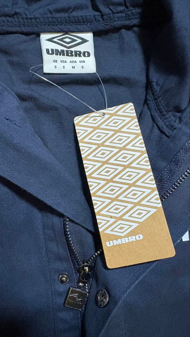 タグ付き Umbro drill top parkaドリルトップ パーカ
