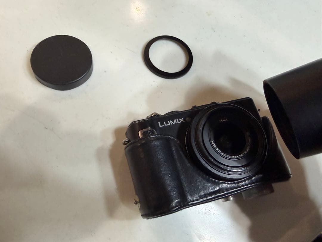 LUMIX DMC-LX3【防湿庫保管】革ケース・ワイコン予備バッテリー付